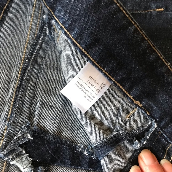 Old Navy size 12 low rise The Diva jeans - Picture 3 of 6